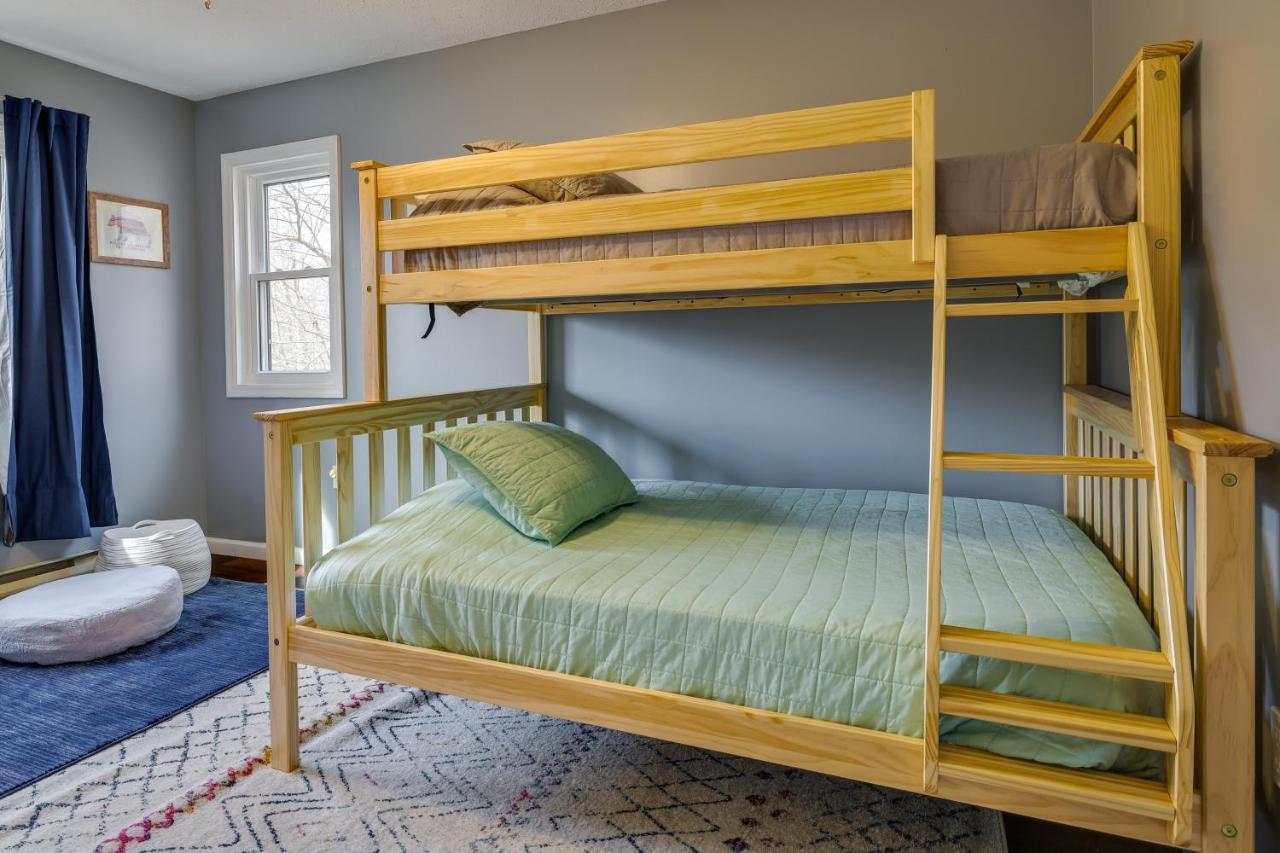 Casa de férias Lovely Poconos With Amenities! Gouldsboro