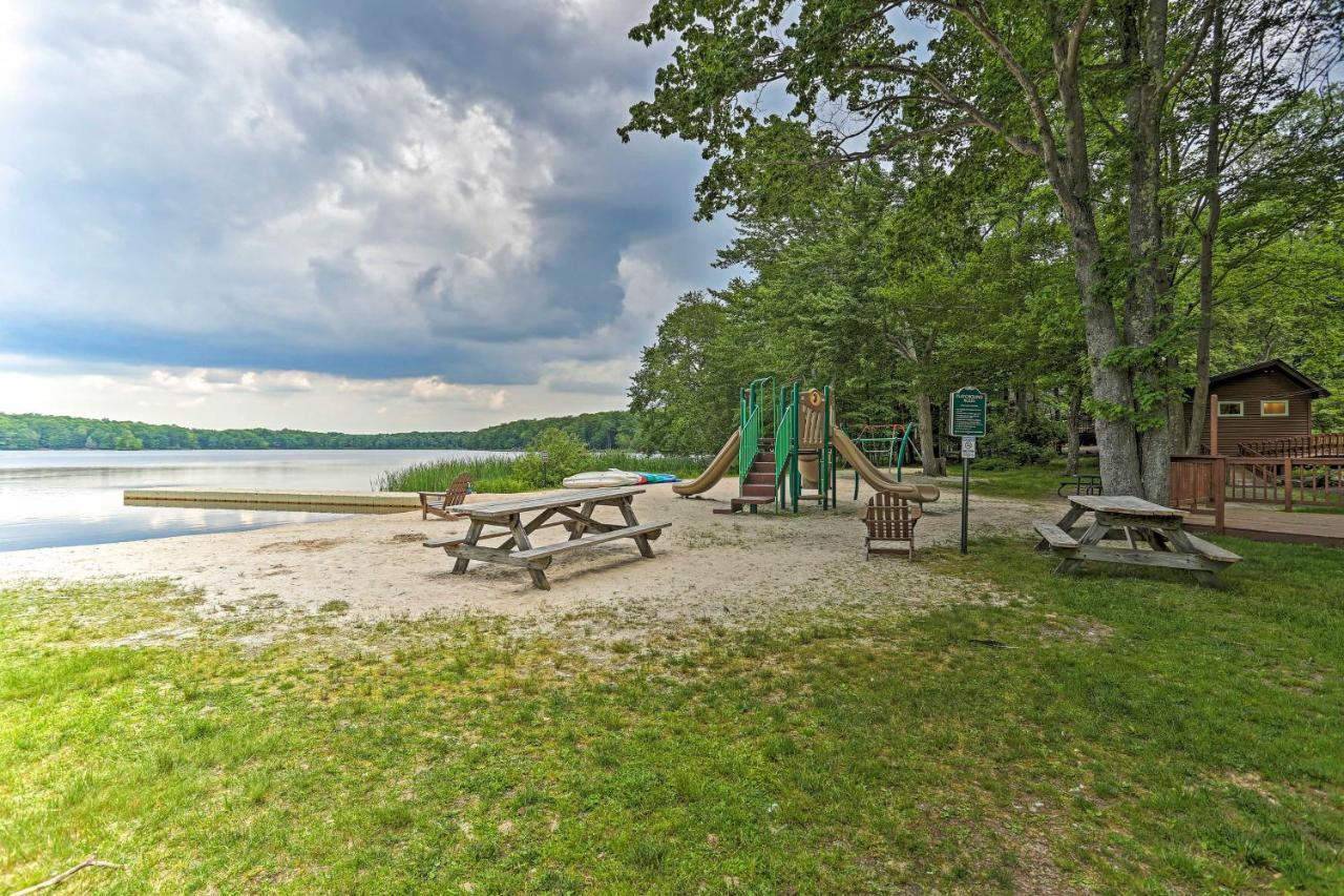 Lovely Poconos With Amenities! * Gouldsboro
